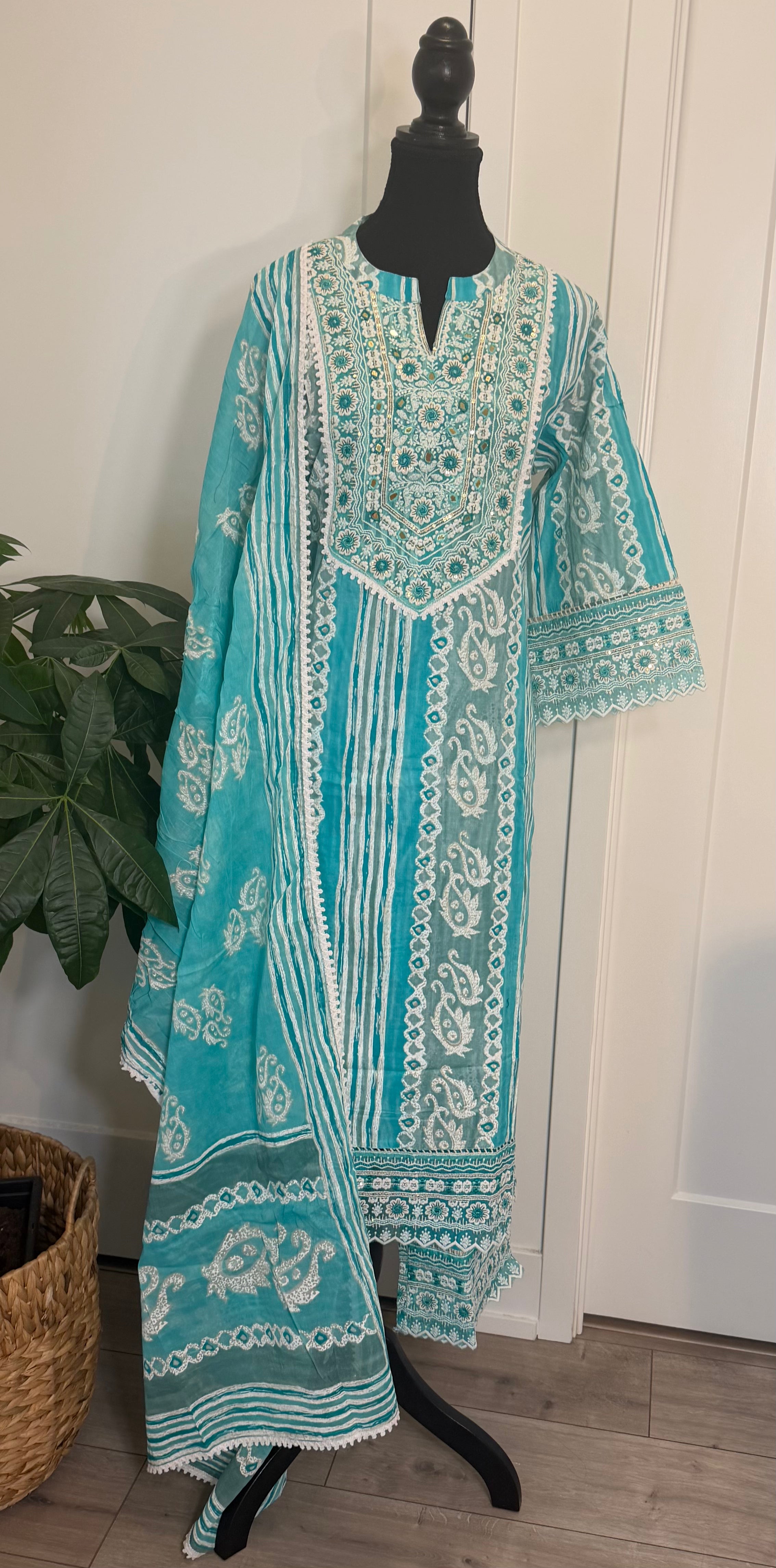 Teal Pakistani Suit with Mirror Work